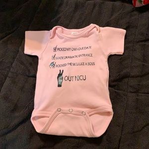 Preemie onsie nicu